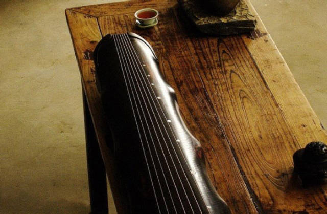 九江市古琴蕴含的传统文化，一把古琴制备出来要两年的时间